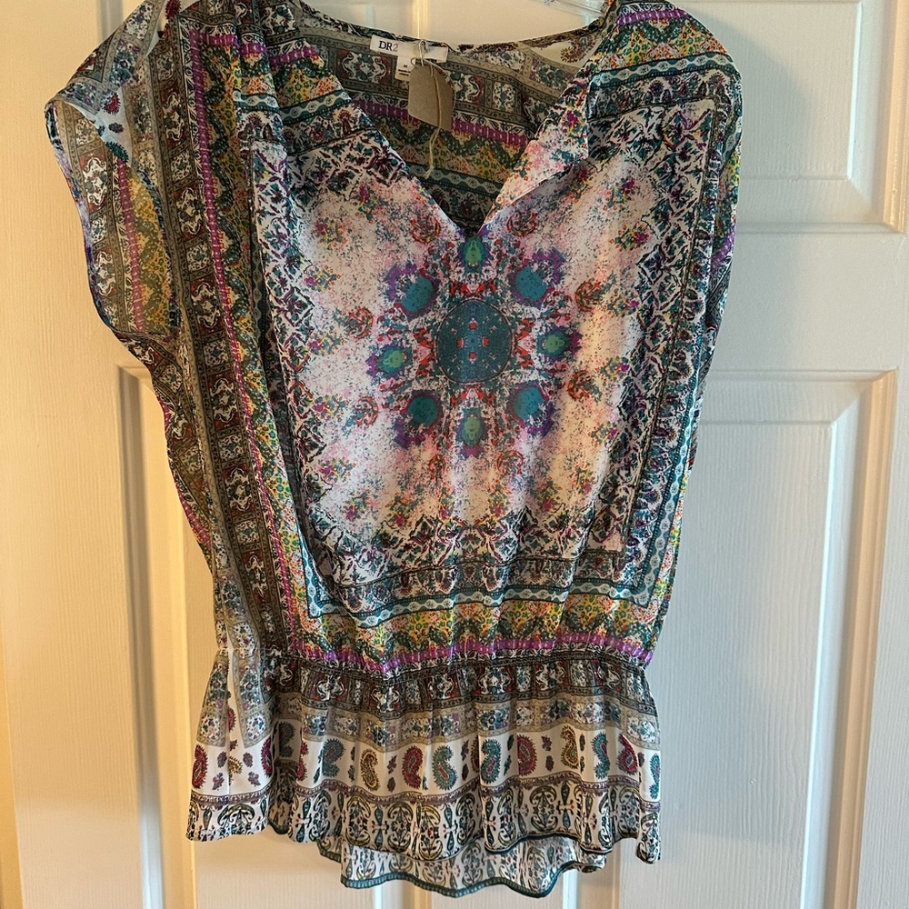 DR2 Top Womens Size Medium